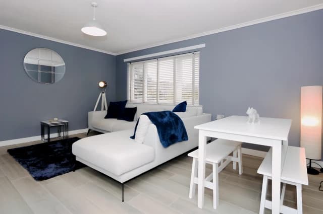 1Bedrooms, 1Bathrooms
