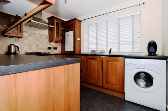 1Bedrooms, 1Bathrooms