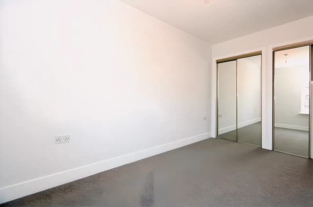 2Bedrooms, 1Bathrooms