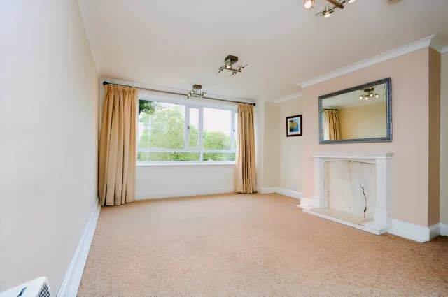 3Bedrooms, 1Bathrooms