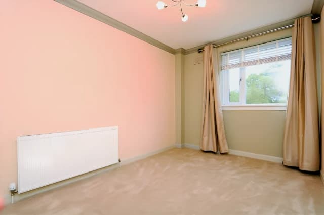 3Bedrooms, 1Bathrooms
