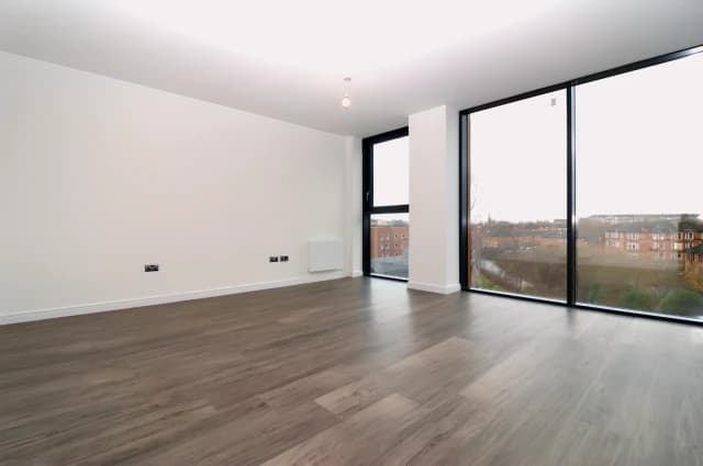 2Bedrooms, 2Bathrooms