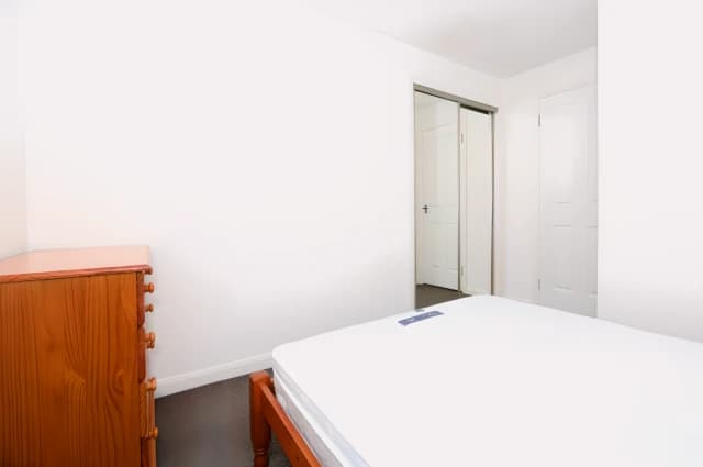 1Bedrooms, 1Bathrooms