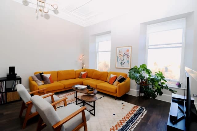 2Bedrooms, 2Bathrooms