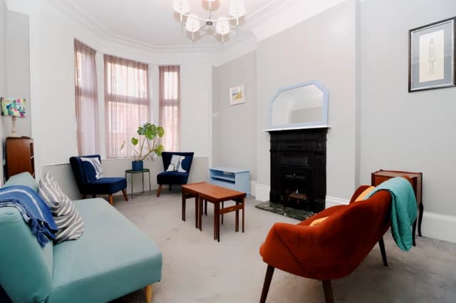 1Bedrooms, 1Bathrooms