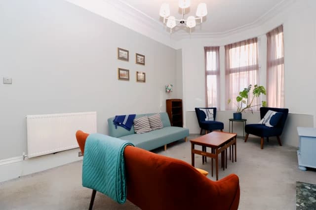 1Bedrooms, 1Bathrooms