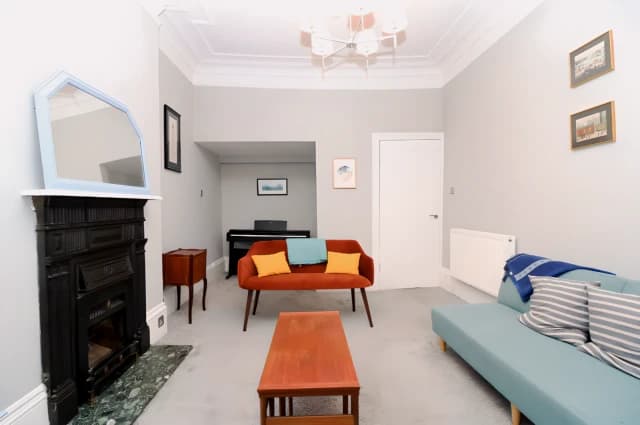 1Bedrooms, 1Bathrooms