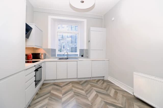 1Bedrooms, 1Bathrooms