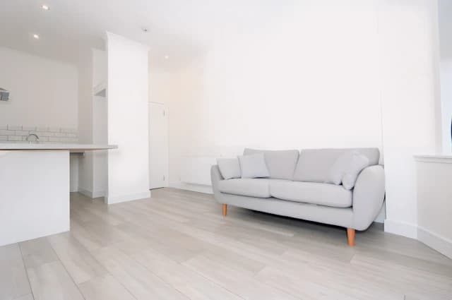1Bedrooms, 1Bathrooms