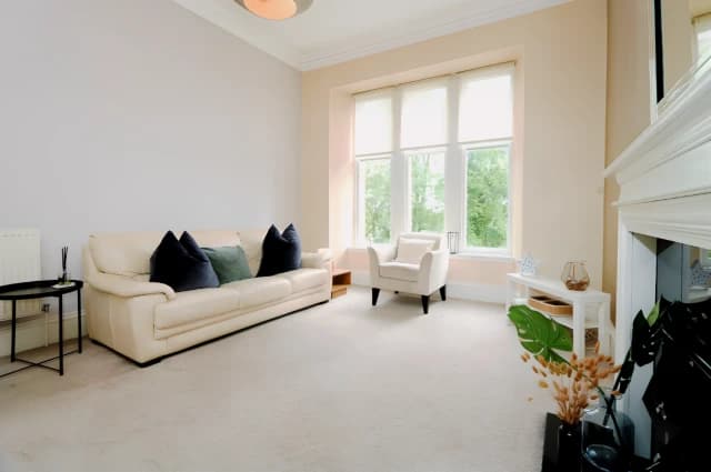 1Bedrooms, 1Bathrooms