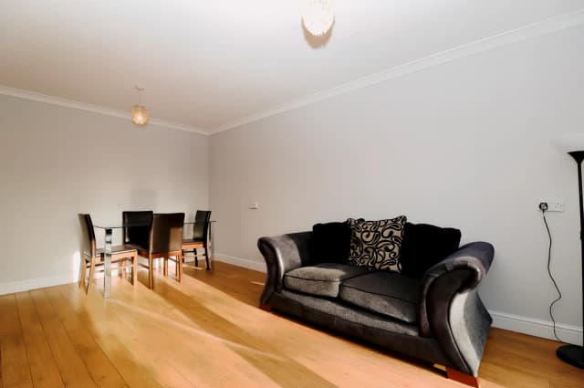 1Bedrooms, 1Bathrooms