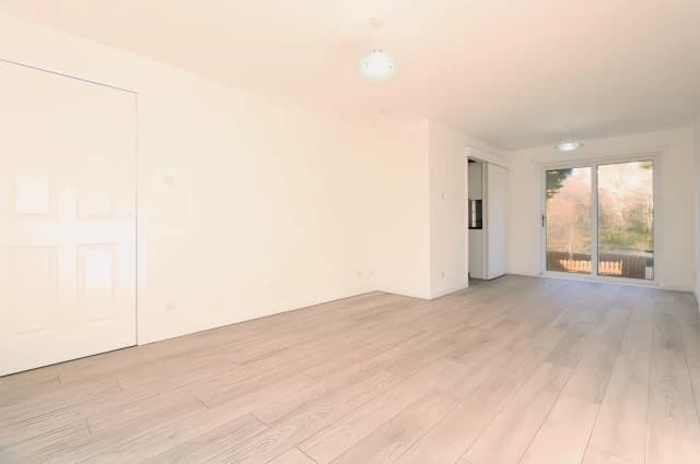 3Bedrooms, 1Bathrooms