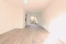 3Bedrooms, 1Bathrooms
