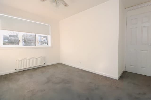 3Bedrooms, 1Bathrooms