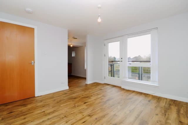 2Bedrooms, 2Bathrooms