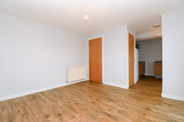 2Bedrooms, 2Bathrooms