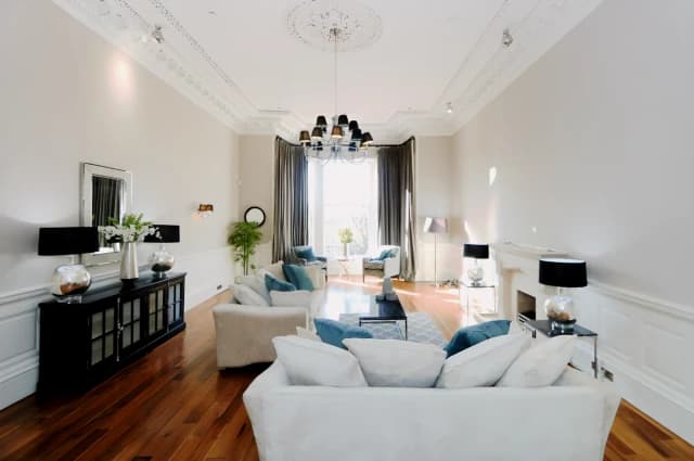 3Bedrooms, 4Bathrooms