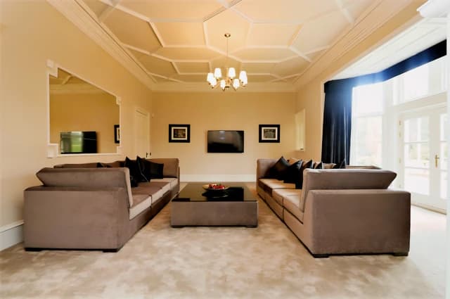 2Bedrooms, 3Bathrooms