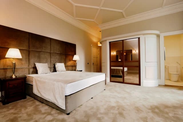 2Bedrooms, 3Bathrooms