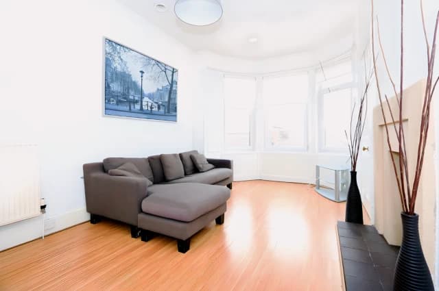 1Bedrooms, 1Bathrooms