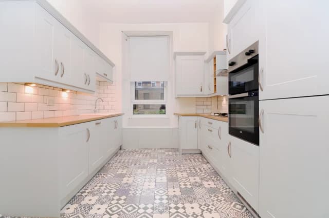 1Bedrooms, 1Bathrooms