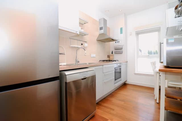 2Bedrooms, 2Bathrooms