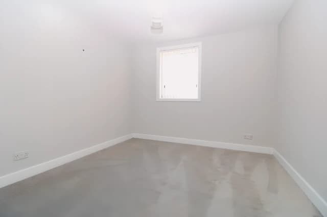 2Bedrooms, 1Bathrooms