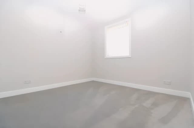 2Bedrooms, 1Bathrooms