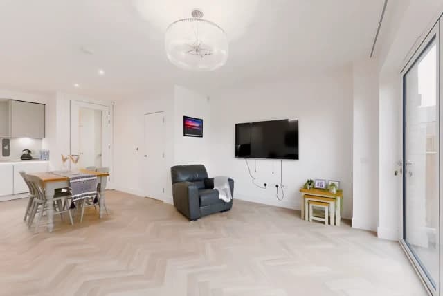 3Bedrooms, 4Bathrooms
