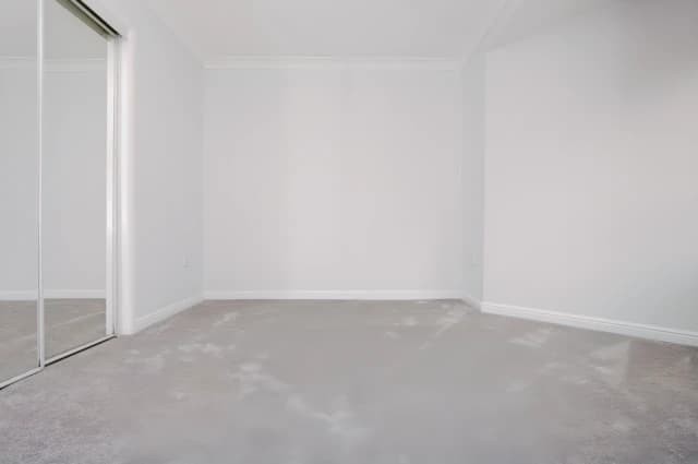 2Bedrooms, 1Bathrooms