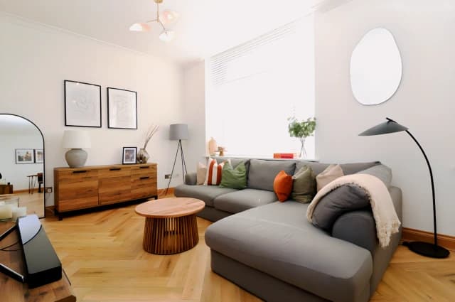 2Bedrooms, 2Bathrooms
