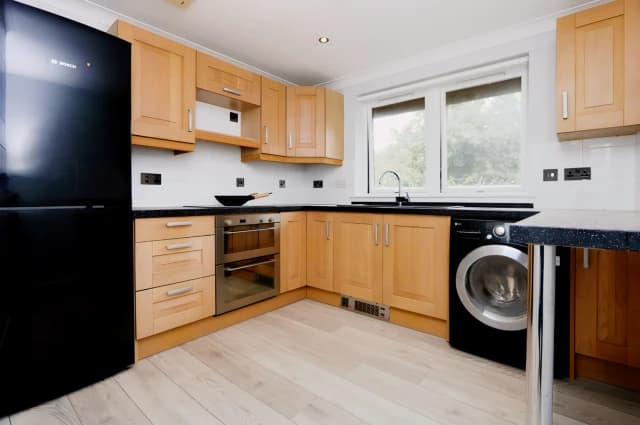 1Bedrooms, 1Bathrooms