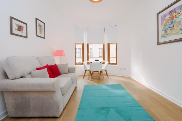 1Bedrooms, 1Bathrooms