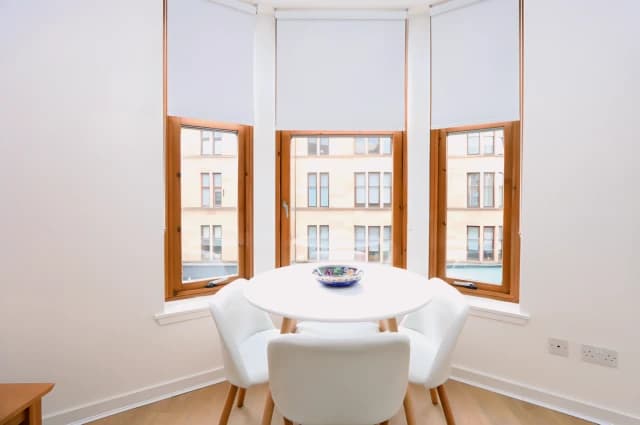 1Bedrooms, 1Bathrooms