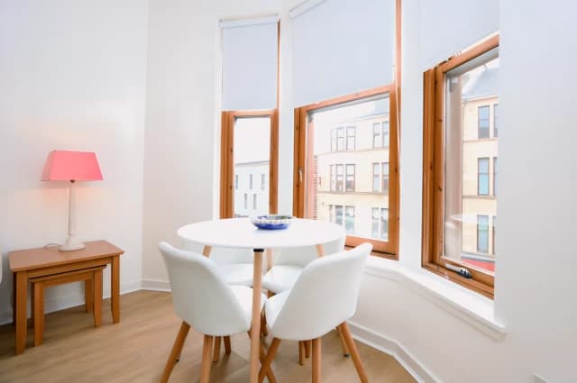 1Bedrooms, 1Bathrooms