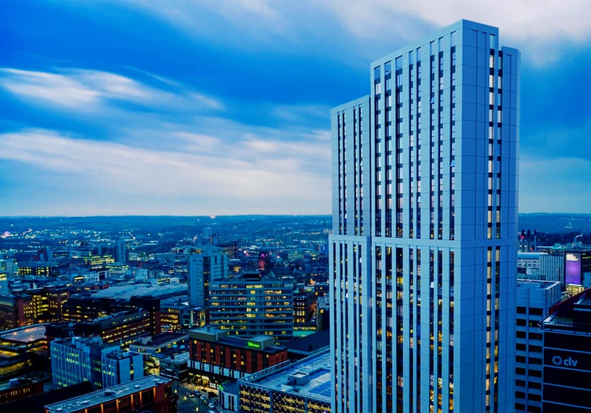 iQ Altus House image 2