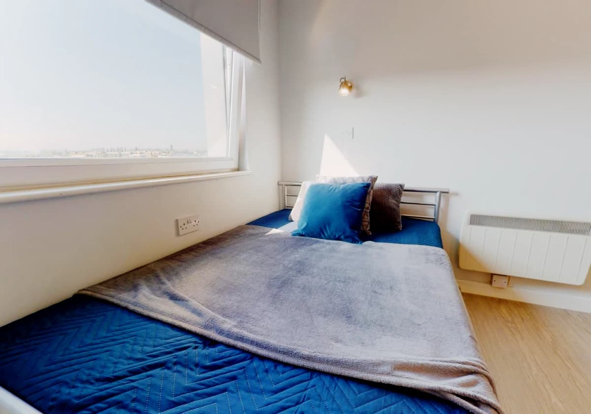 iQ Marsden House image 2