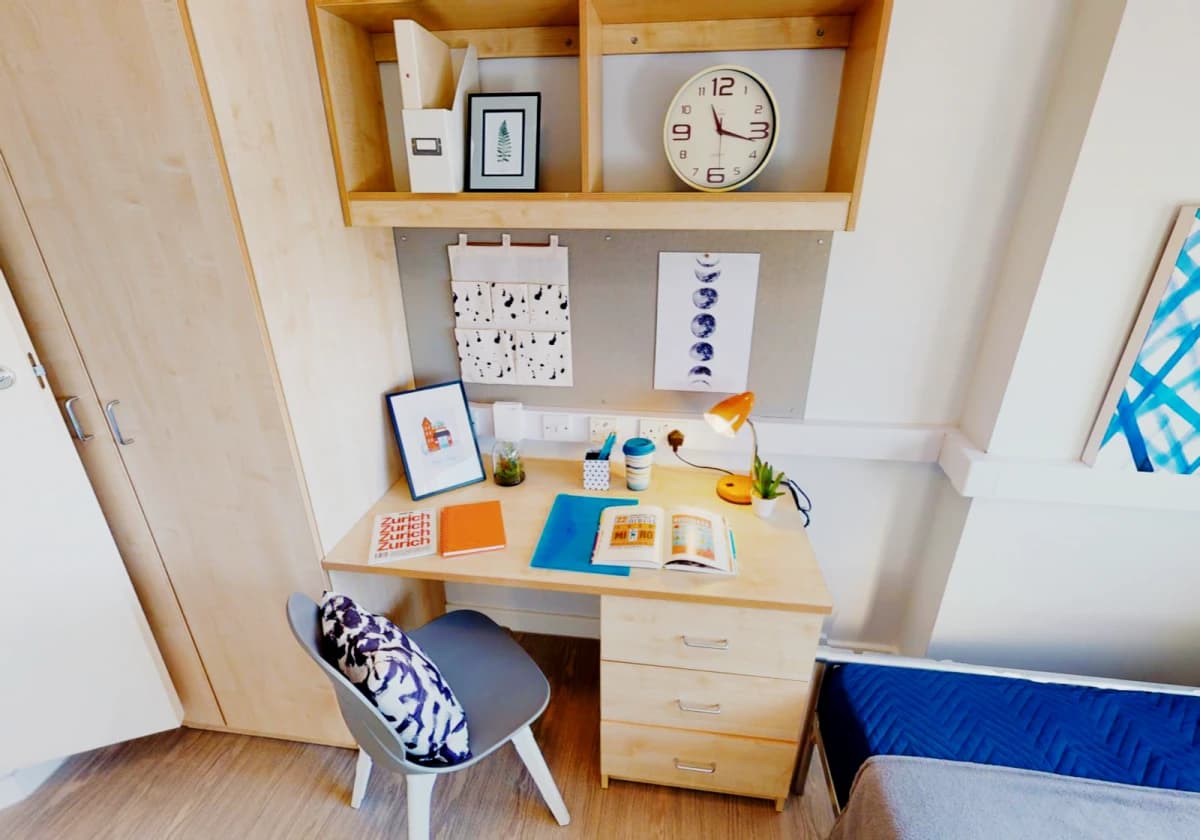 iQ Marsden House image