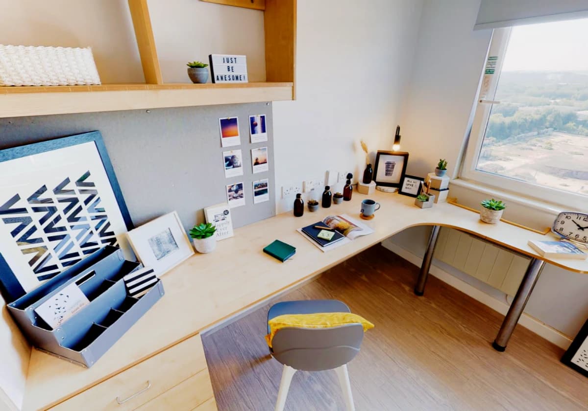 iQ Marsden House image