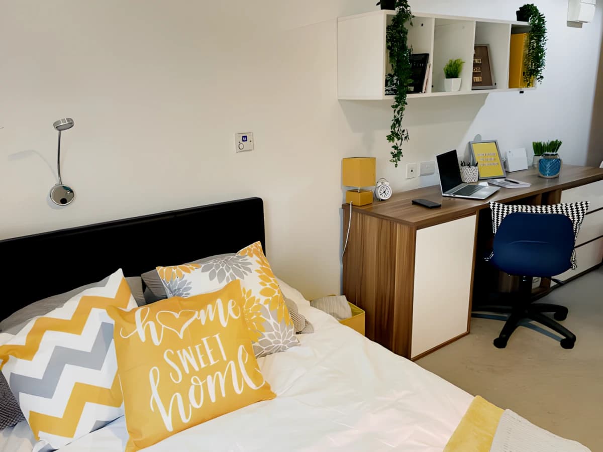 Asquith House image