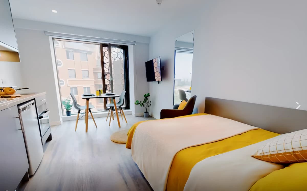 iQ Altus House image