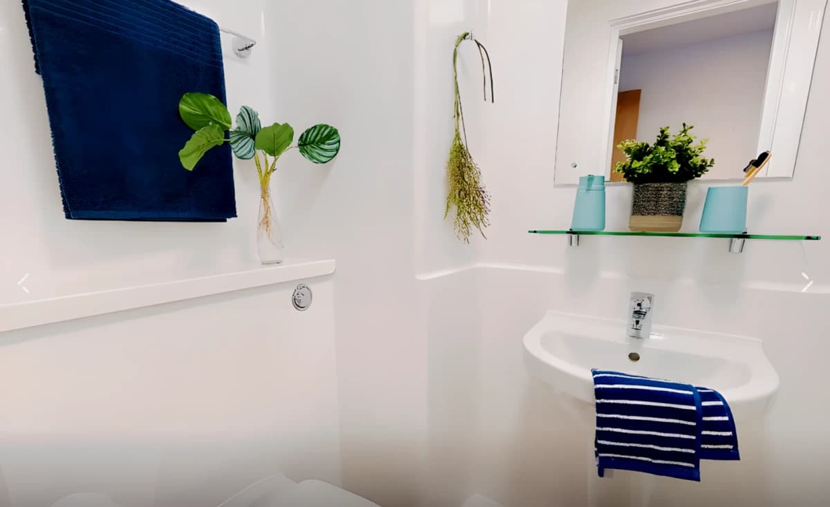 iQ Altus House image