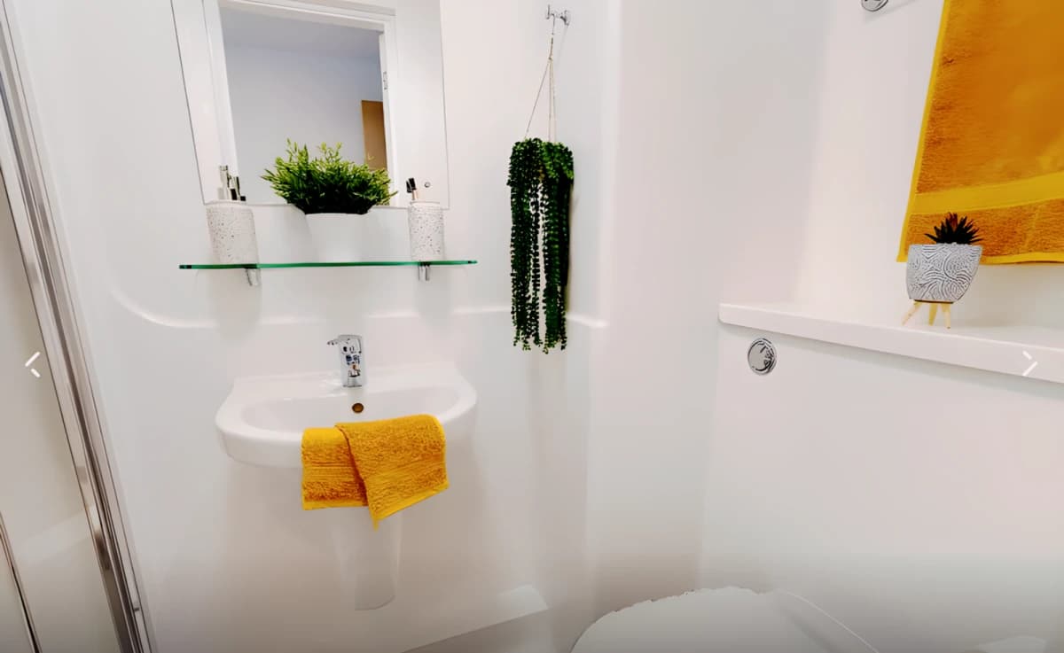 iQ Altus House image