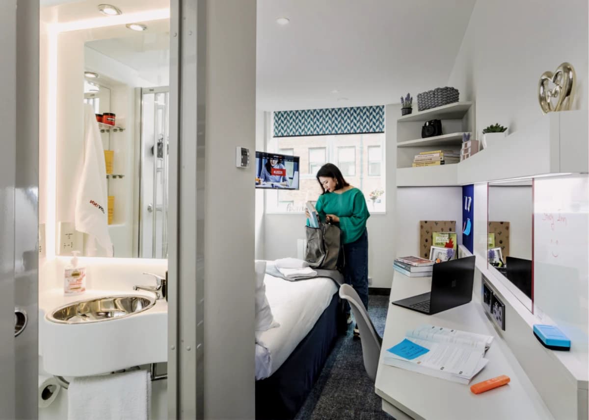 Study Inn Brotherton House image
