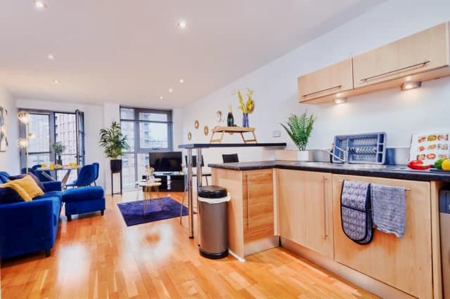 2 Bedroom