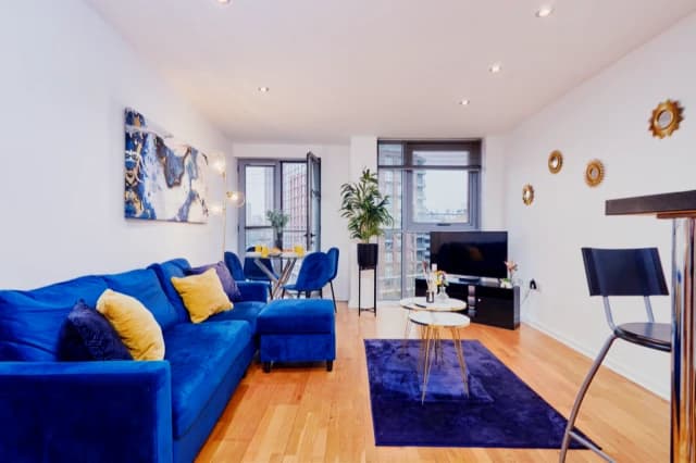 2 Bedroom
