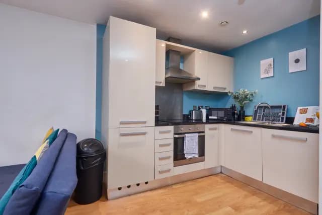 2 Bedroom