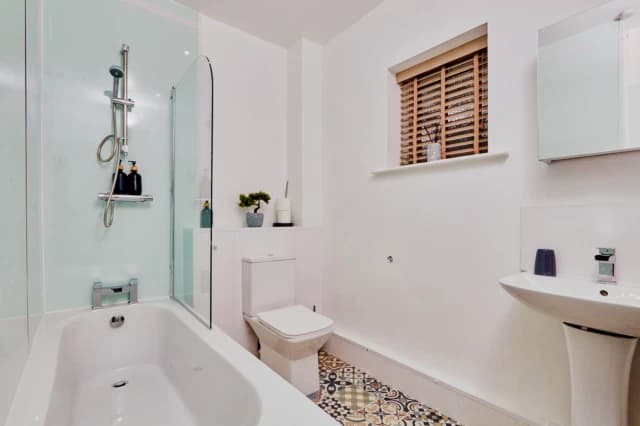 2 Bed 1 Bath