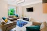 8 Beds 1 Bath