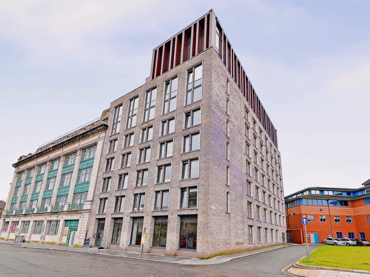 Fontenoy Apartments image 2